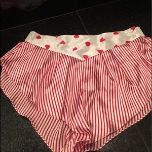 😘😘😘Red white stripe/hearts tap panty